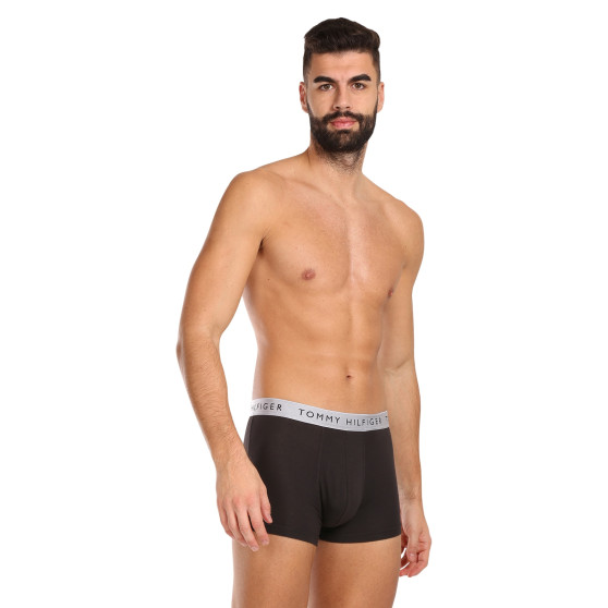 3PACK Herren Klassische Boxershorts Tommy Hilfiger schwarz (UM0UM03028 0UB)